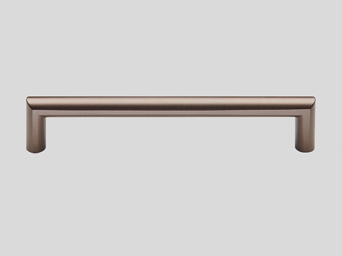 228 — Poignée métallique, Couleur bronze, Mat